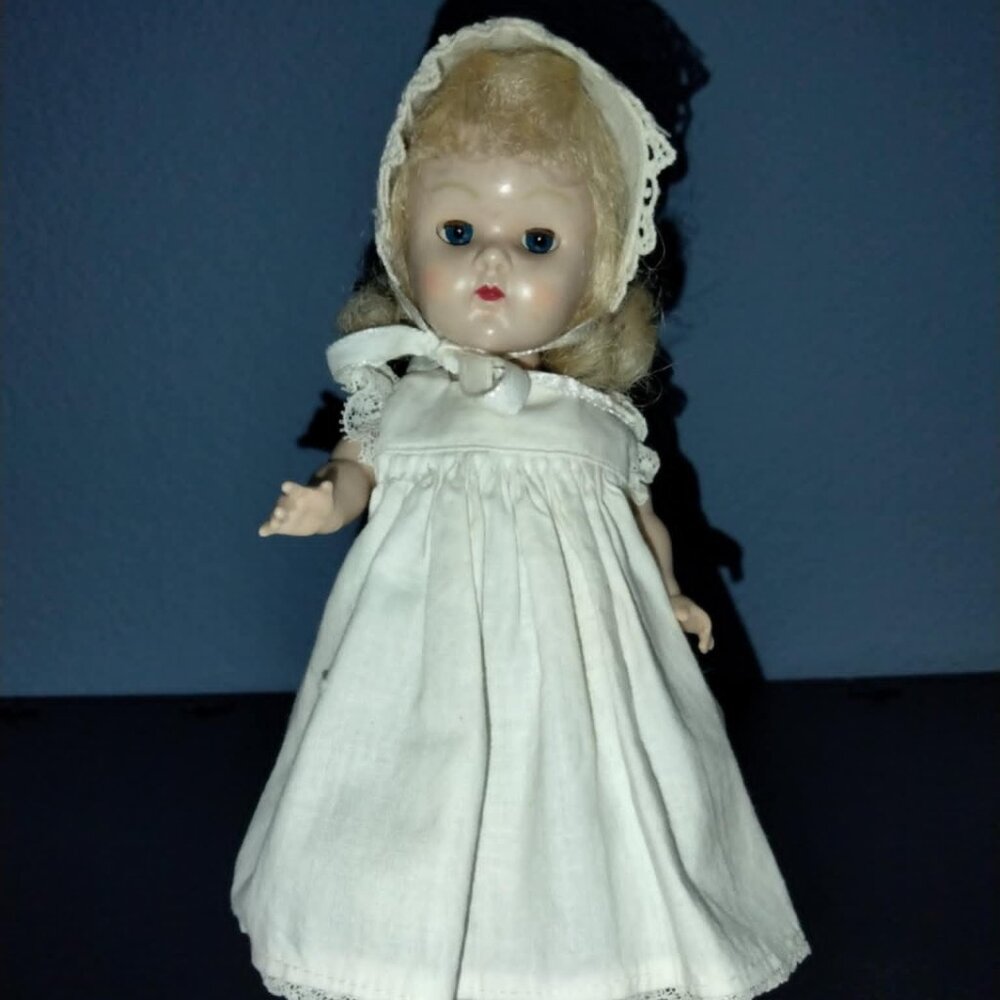 Ginny Doll, 1950s Straight Leg Walker, Stamped on Back